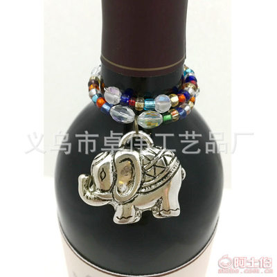 【廠家直銷婚慶裝飾串珠四葉草餐巾圈紅酒瓶裝飾品紙巾圈桌椅扣47】義烏市卓偉工藝品廠 - 產品庫